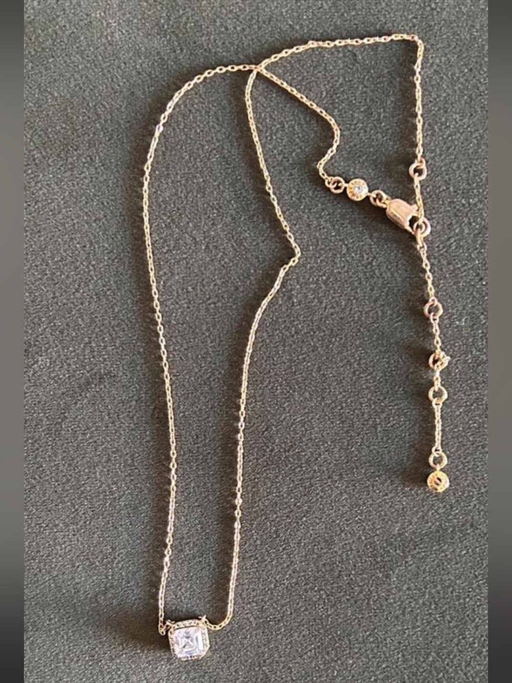 Henri Bendel Gold Crystal Solitaire Pendant Necklace Dainty Minimalist